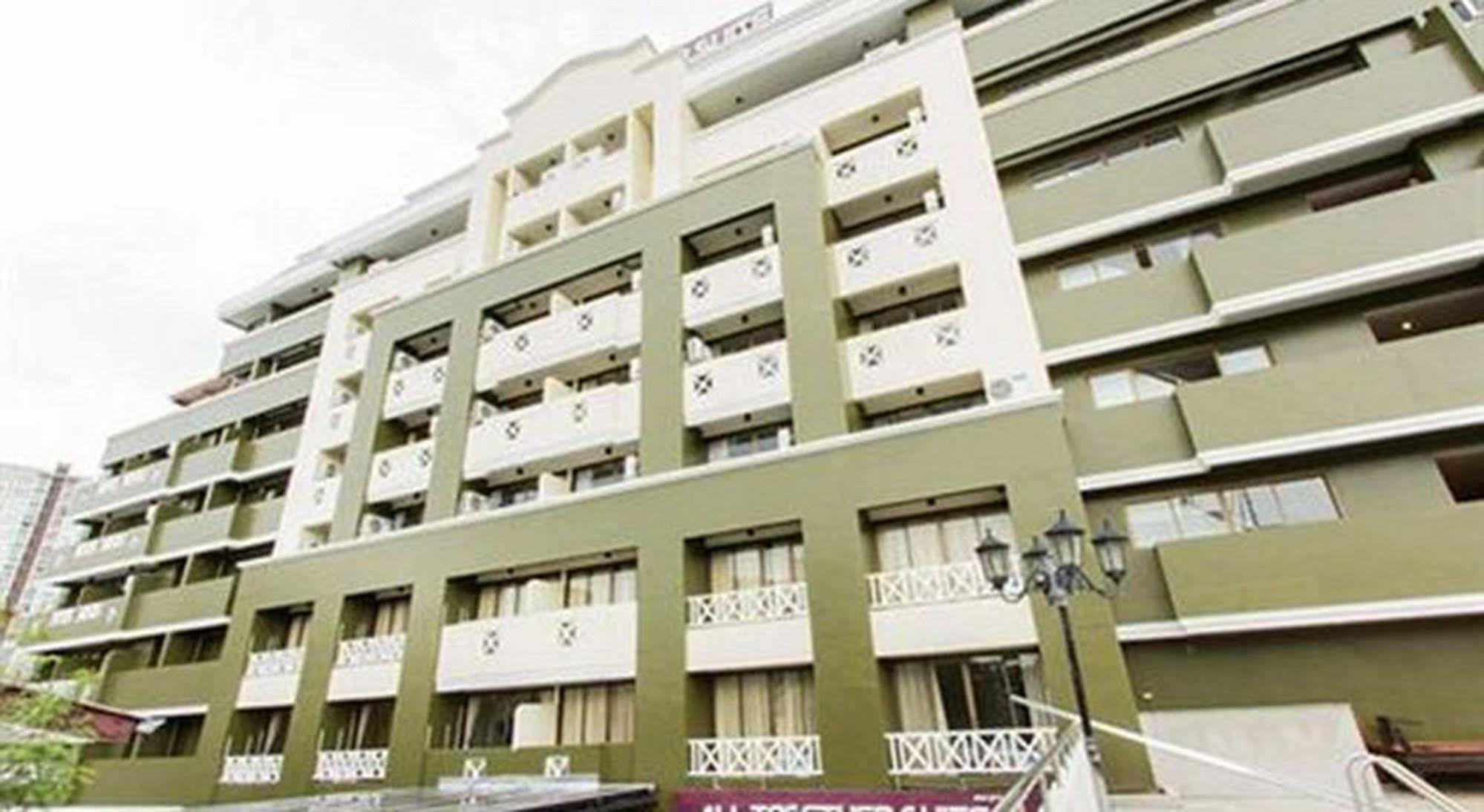 All Together Suite Hotel Bangkok Exterior photo