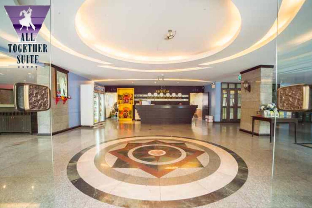 All Together Suite Hotel Bangkok Exterior photo